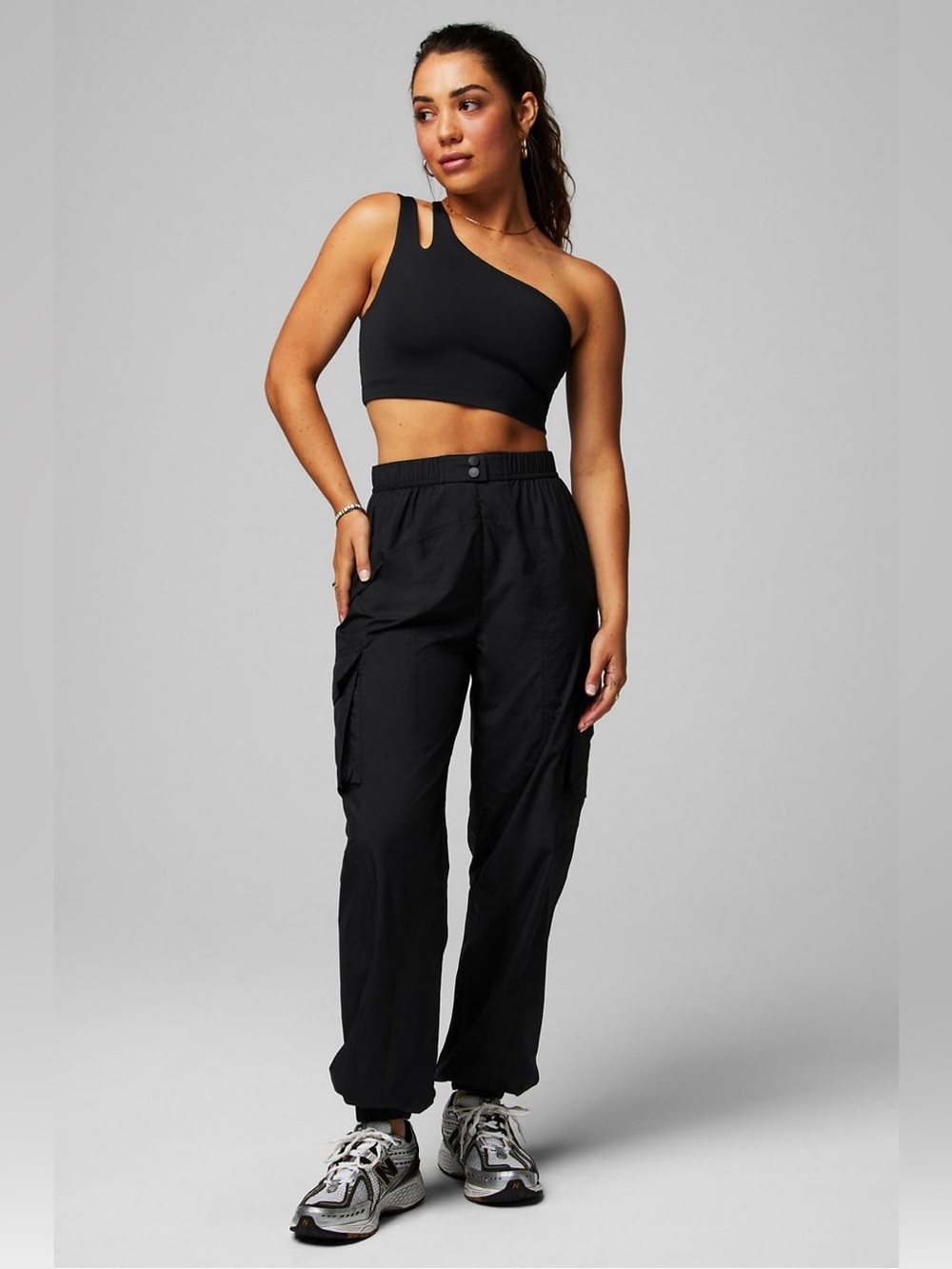 Fabletics Parachute High-Waist Cargo Jogger Pants & Jacket Set - Black - NEW